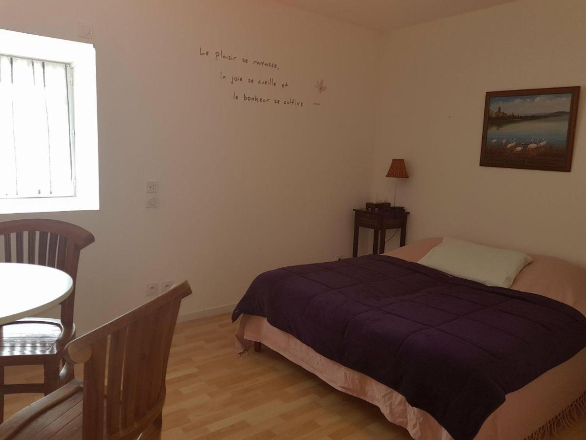 Chez Val Et Fred 85 Bed & Breakfast Les Essarts  Dış mekan fotoğraf